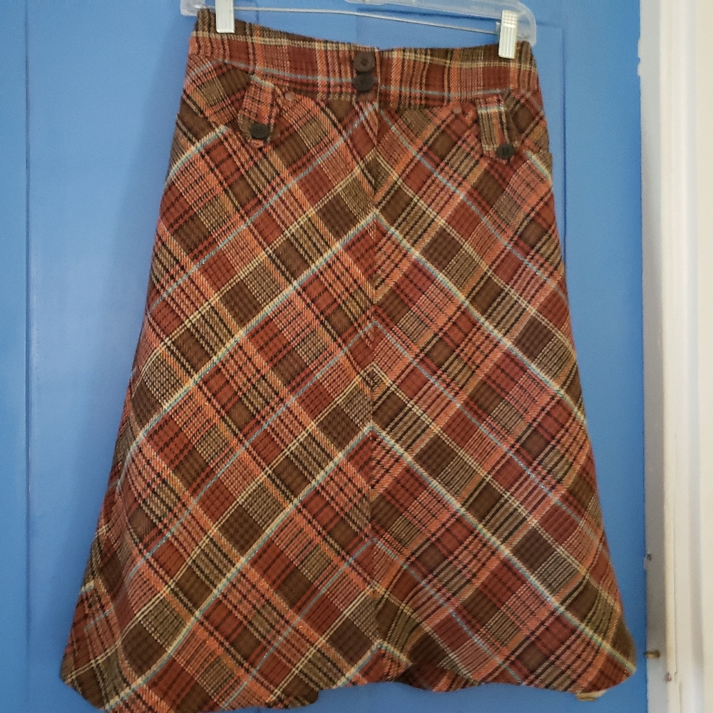 H&M A line plaid skirt Size 6